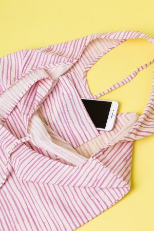 Kwooksta großer wiederverwendbarer Shopper Einkaufstasche aus Bio Baumwolle in Pink mit Innentasche.