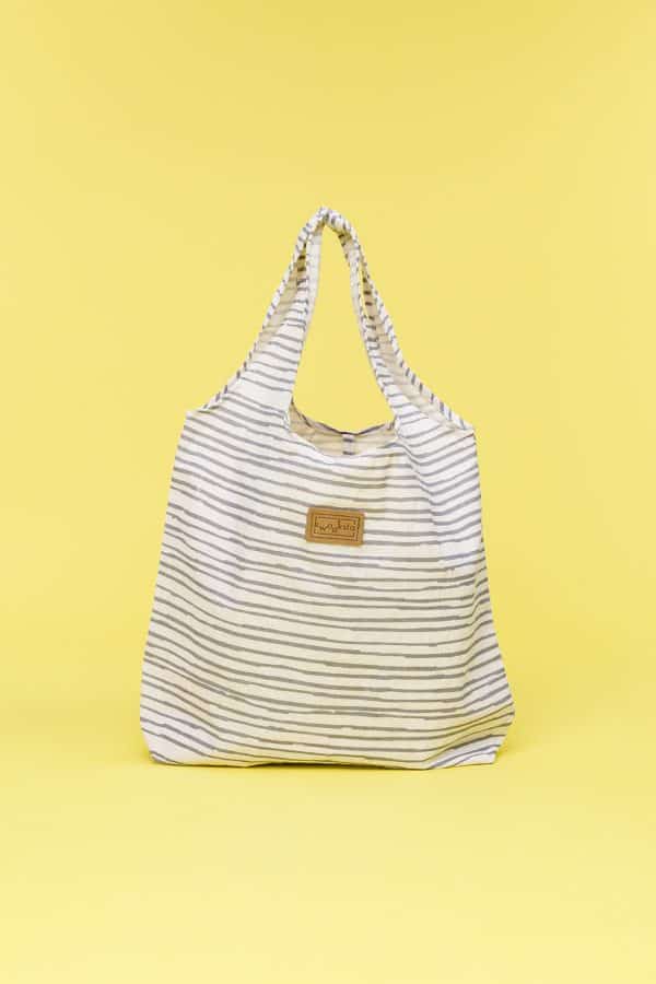 Kwooksta kleiner wiederverwendbarer Shopper Einkaufstasche aus Bio Baumwolle in Grau.